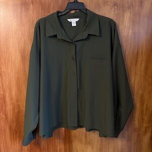 Athleta Cropped Stretch Tech Top | Button-Down Collared Blouse | Women’s Plus 2X